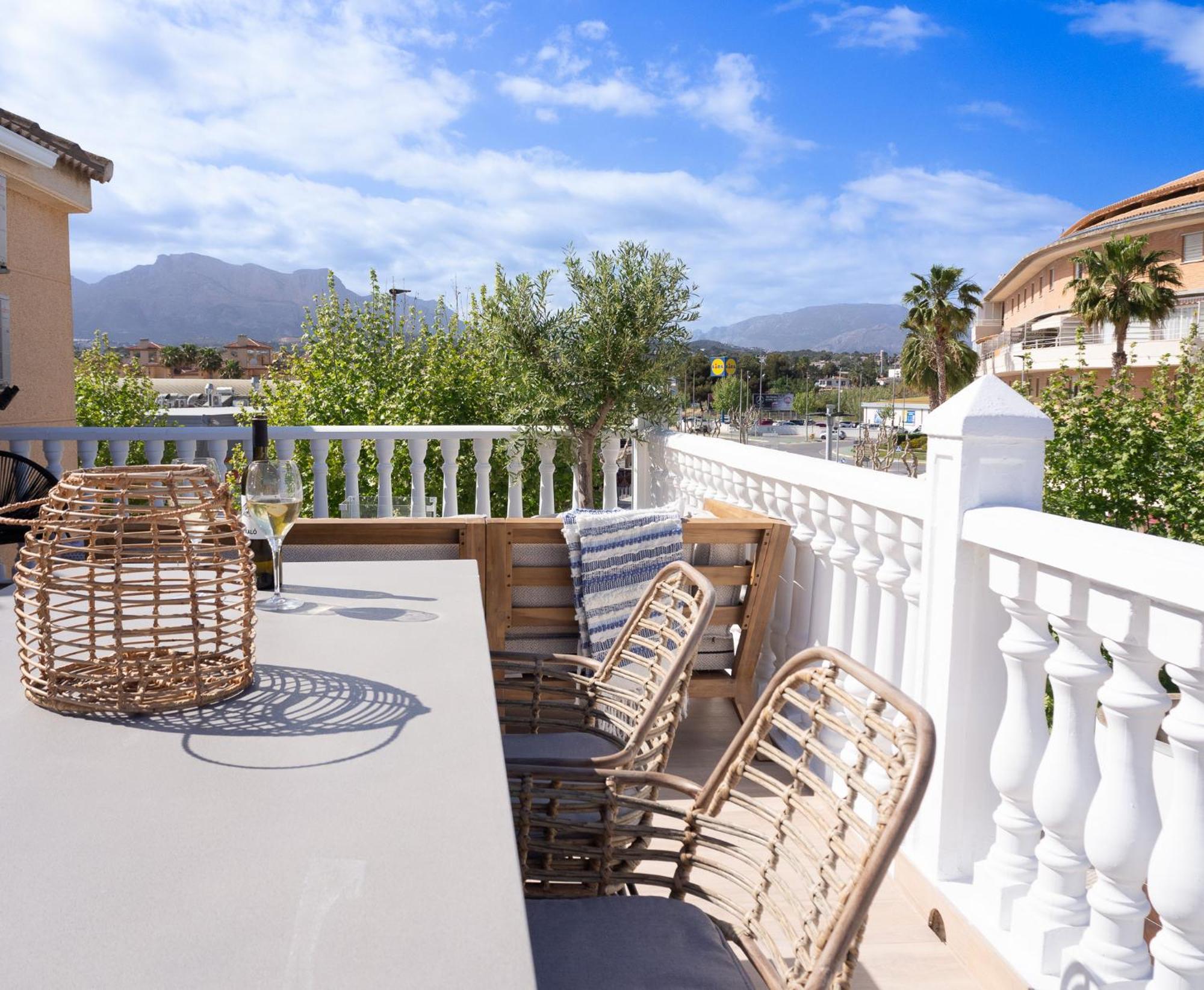 Casa Naru Albir, Duplex Appartement Met Ruim Terras En Buitenkeuken El Albir Екстериор снимка